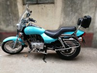 Bajaj Avenger 220 DTS-i