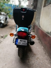 Bajaj Avenger 220 DTS-i