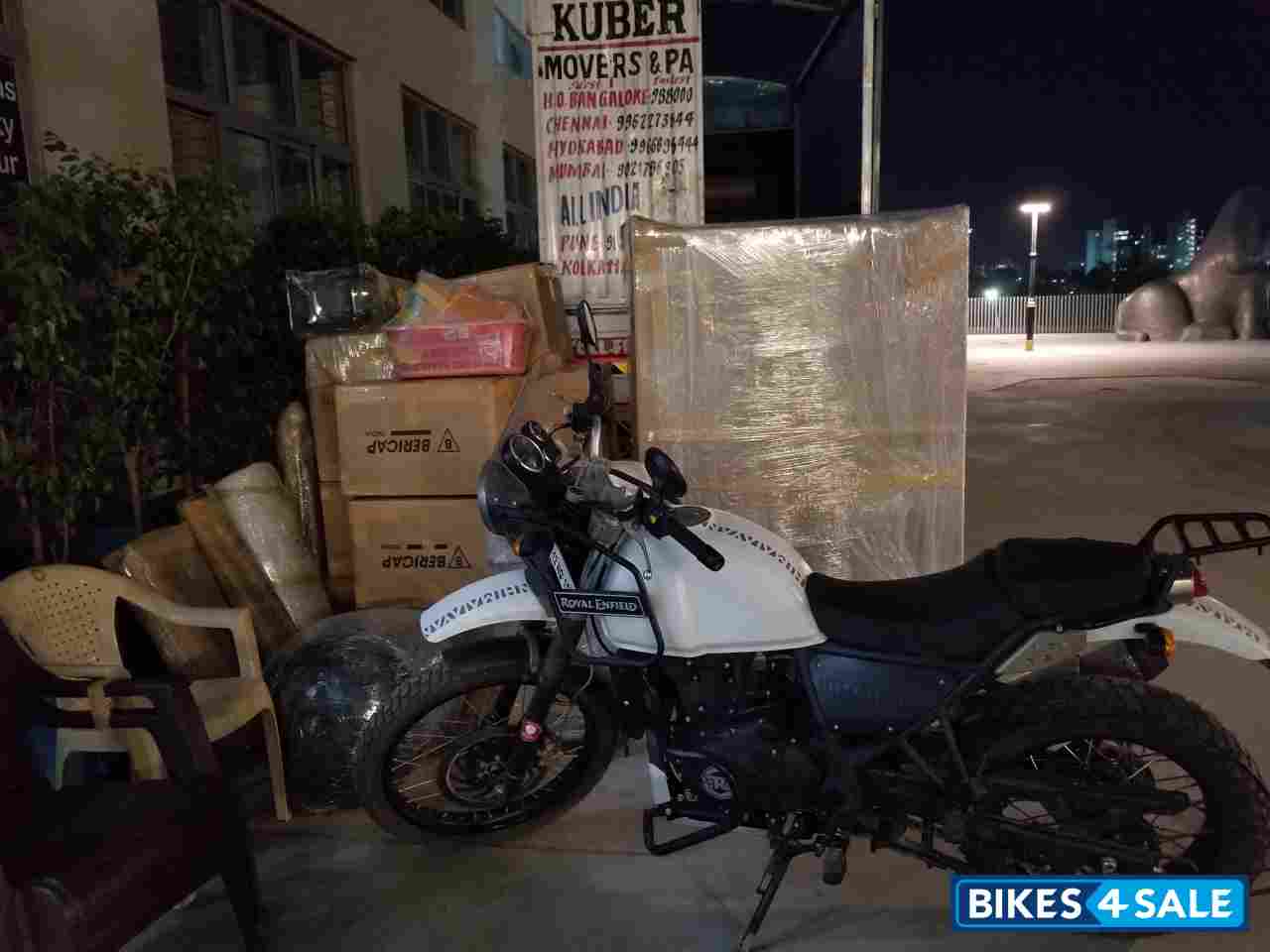 Snow White Royal Enfield Himalayan