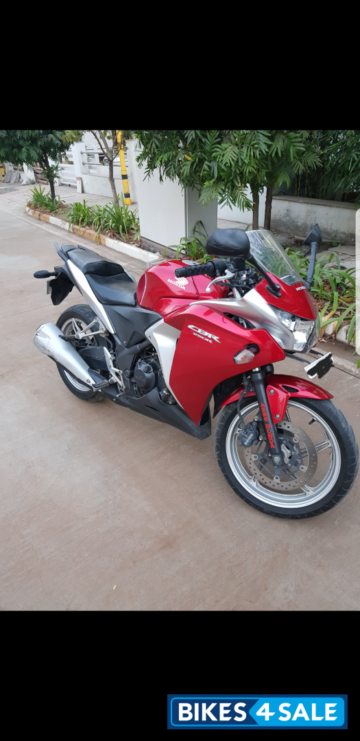 Honda CBR 250R