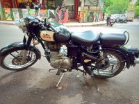 Black Royal Enfield Classic 350