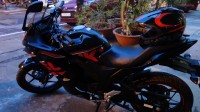 Black Suzuki Gixxer SF Fi