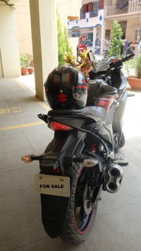 Black Suzuki Gixxer SF Fi