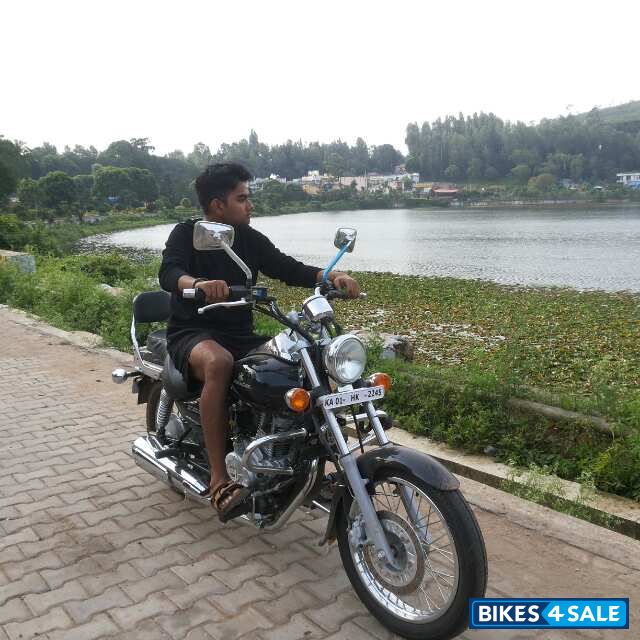 Bajaj Avenger 220 DTS-i