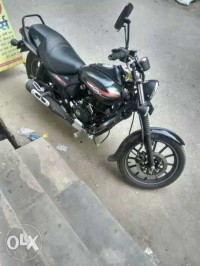 Bajaj Avenger Street 220