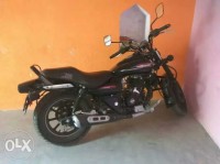 Bajaj Avenger Street 220