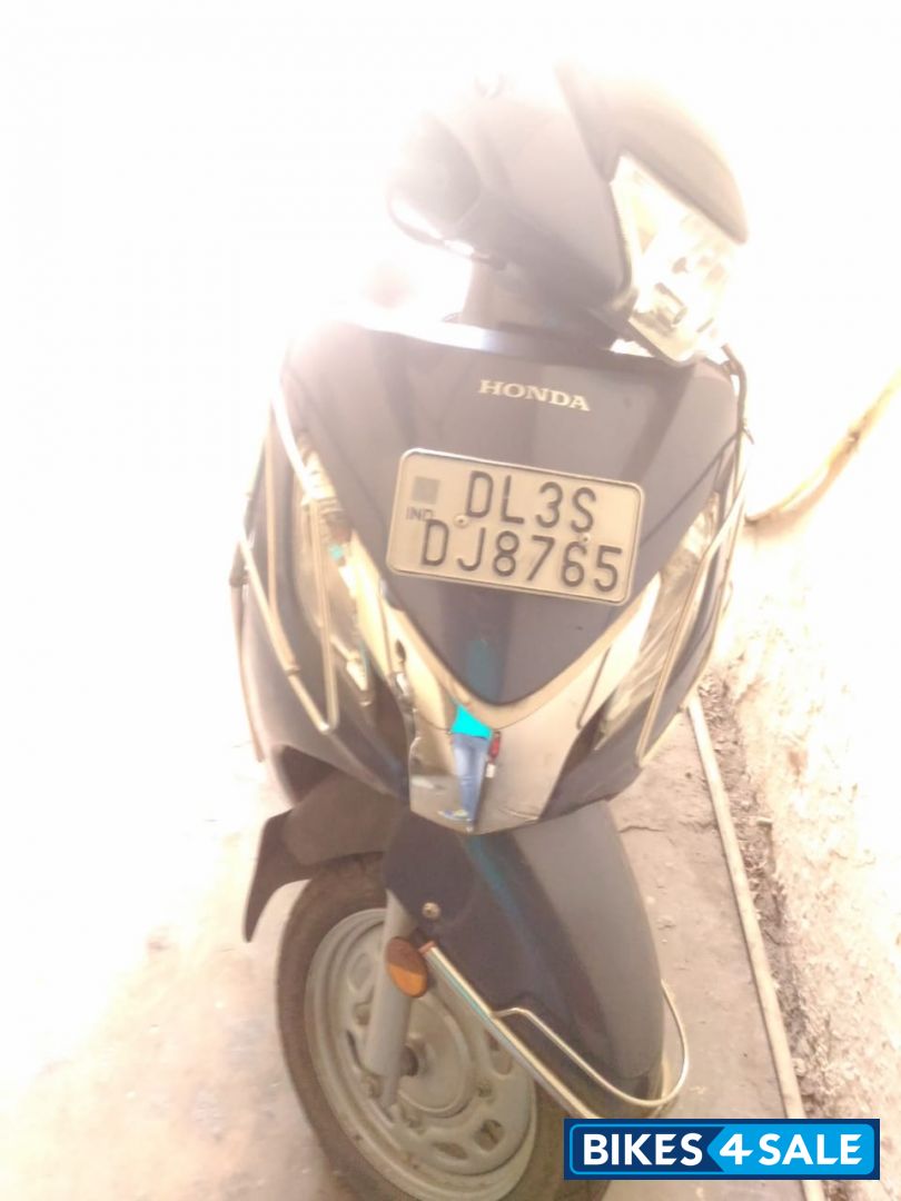 Blue Honda Activa 125
