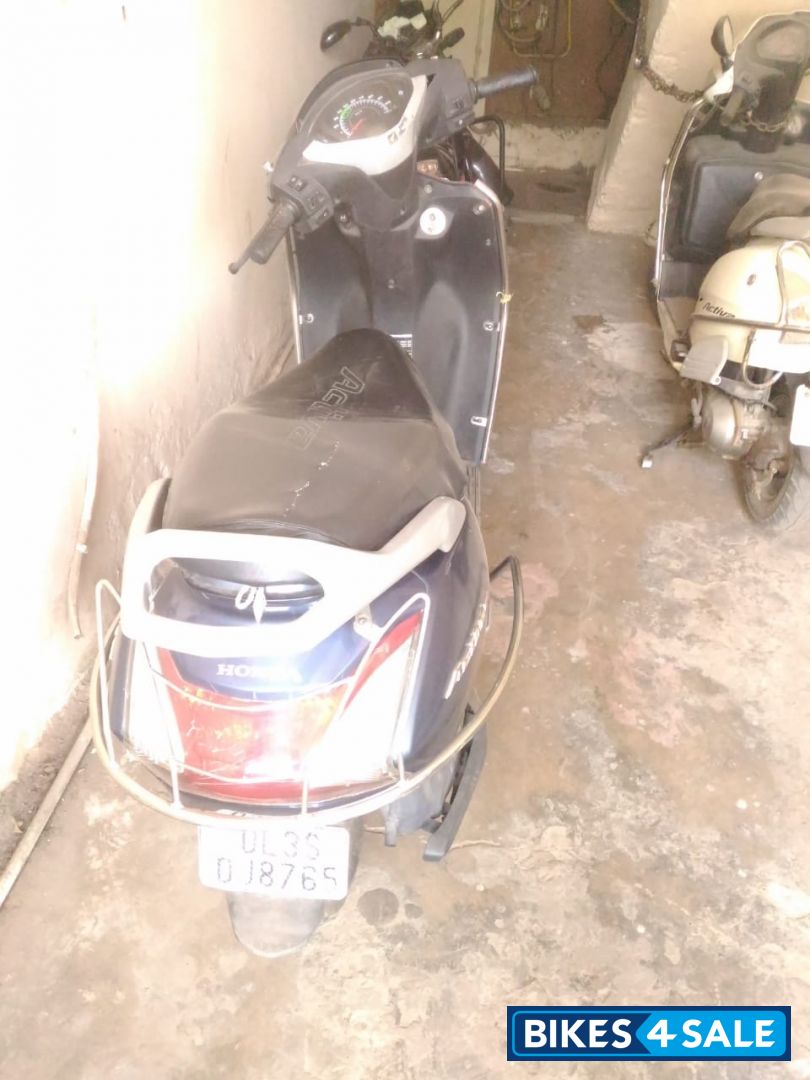 Blue Honda Activa 125