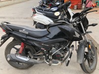 Black Honda Livo 110