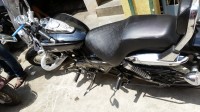 Black Bajaj Avenger Cruise 220