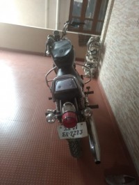 Black Royal Enfield Bullet 350 Twinspark
