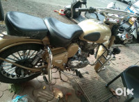 Dessert Storm Royal Enfield Classic Desert Storm