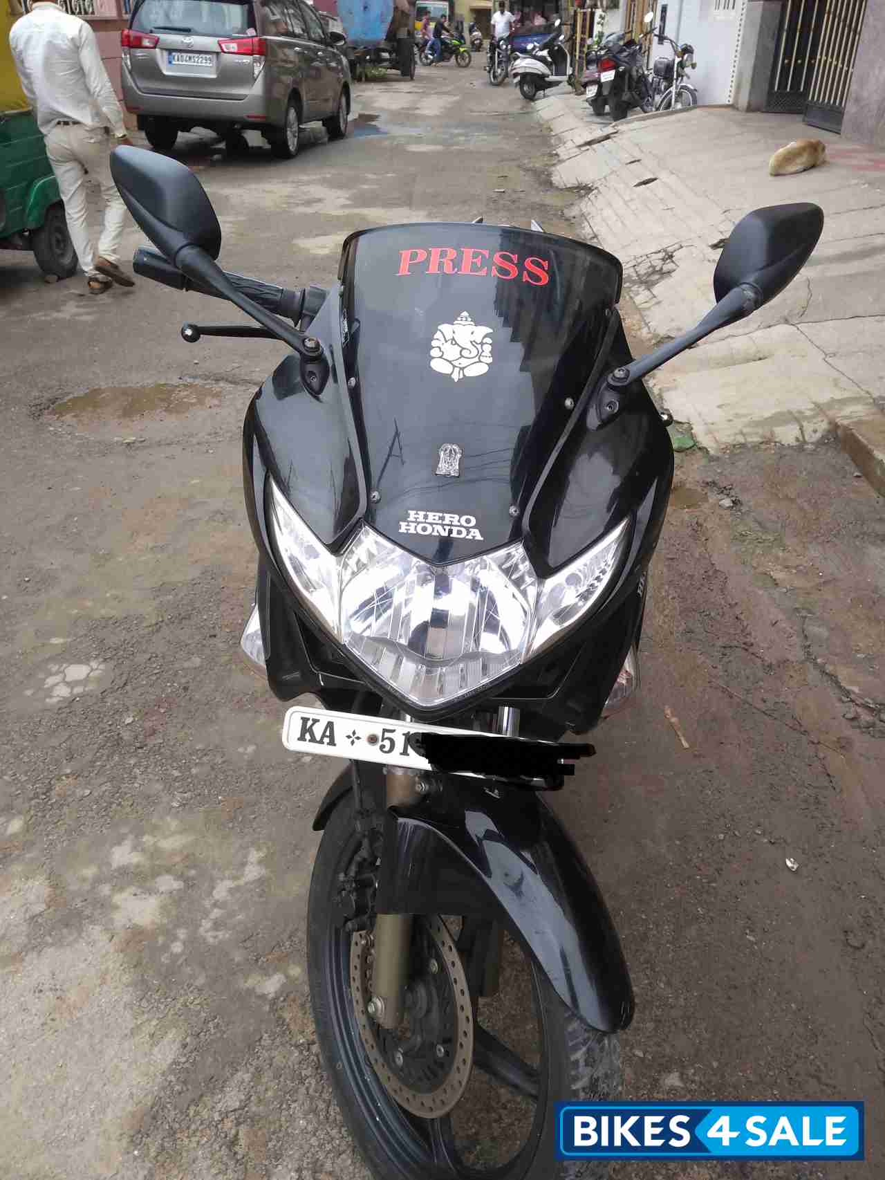 Metalic Black Hero Karizma ZMR