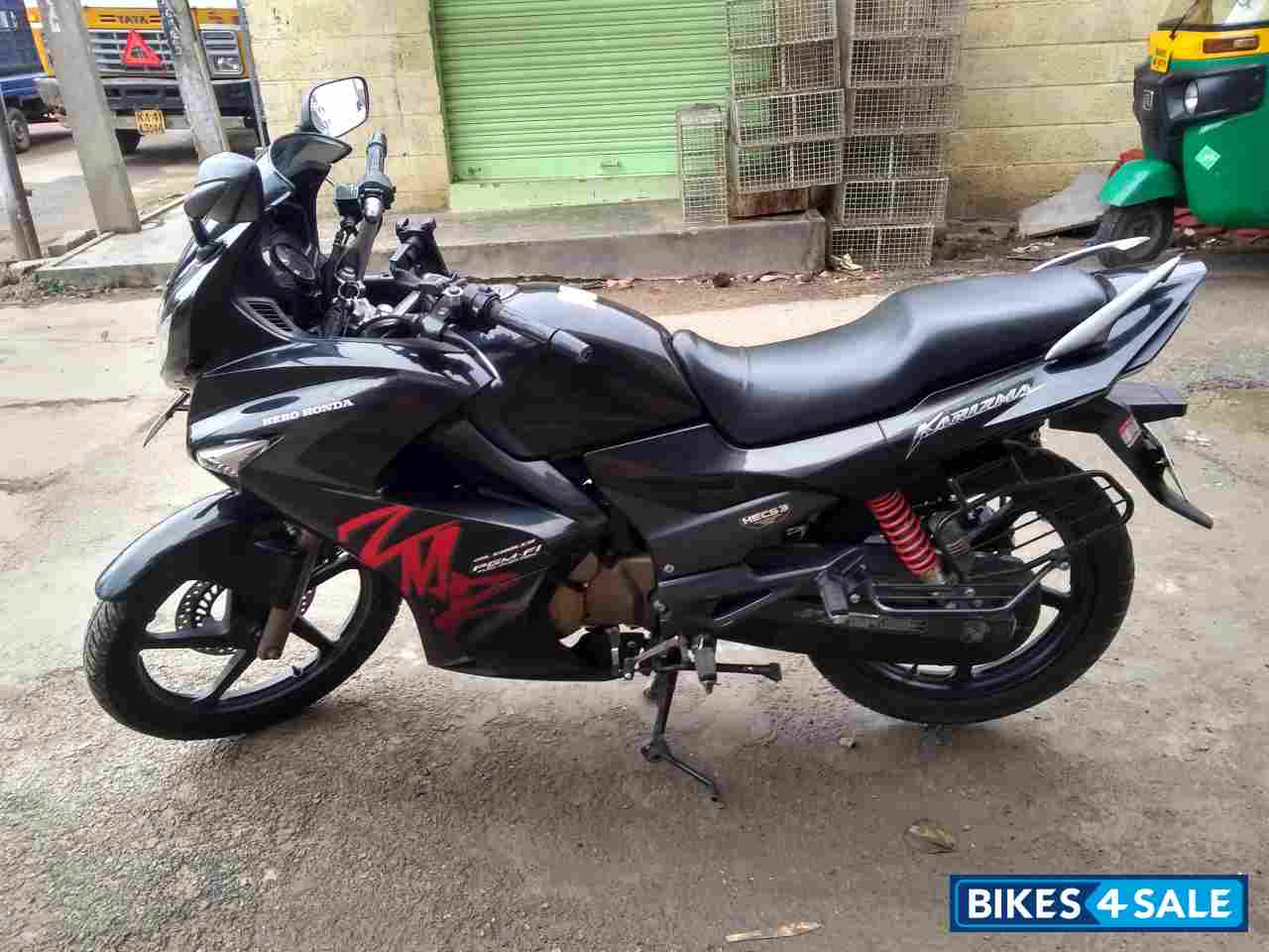 Metalic Black Hero Karizma ZMR