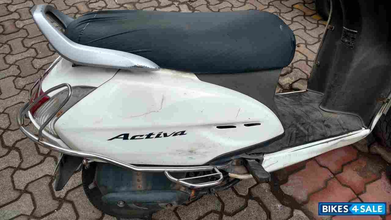 White Honda Activa