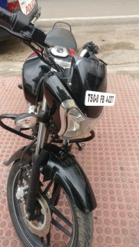 Bajaj V15