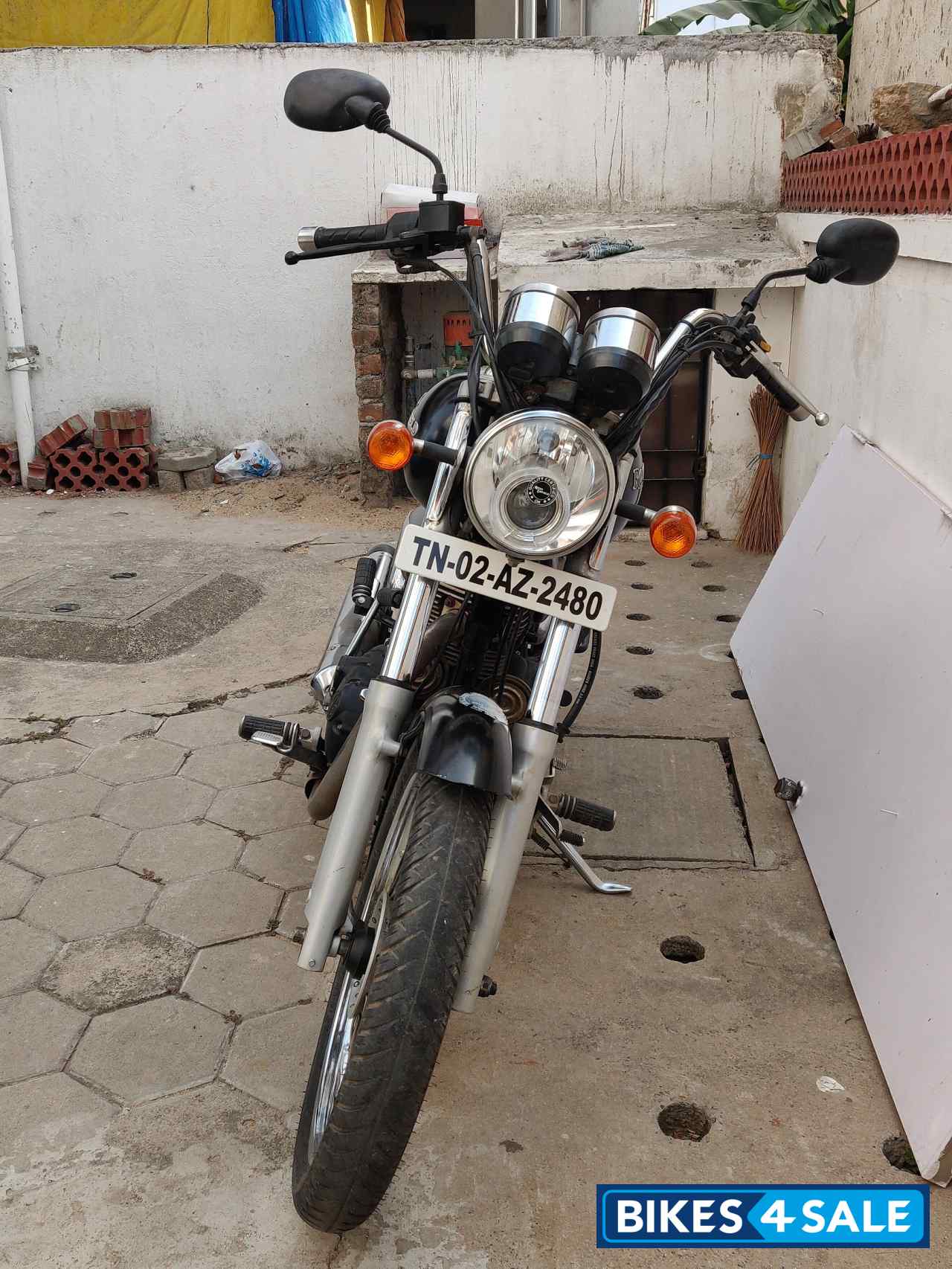 Matt Black Royal Enfield Thunderbird