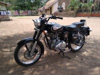 Jet Black Royal Enfield Bullet Standard 500