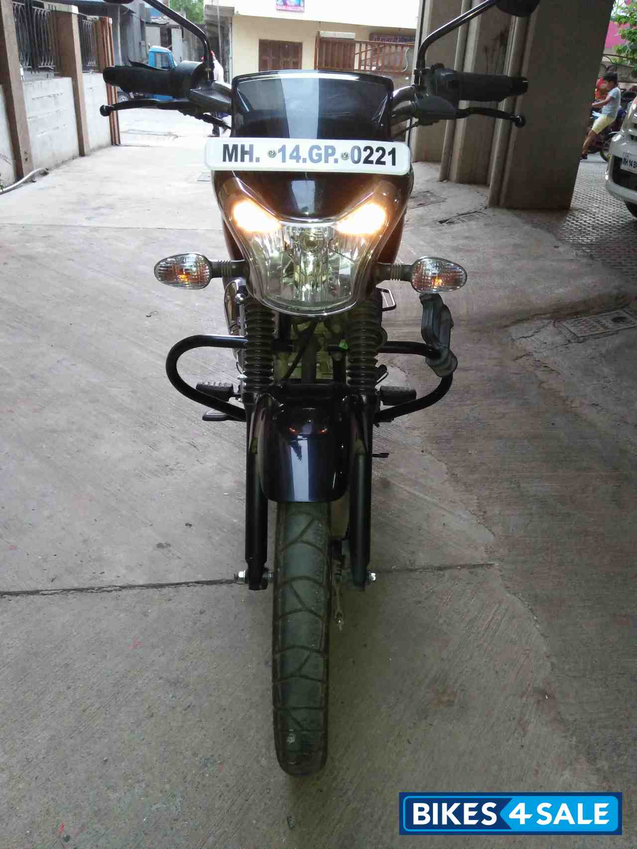 Bajaj V12 Bajaj V12