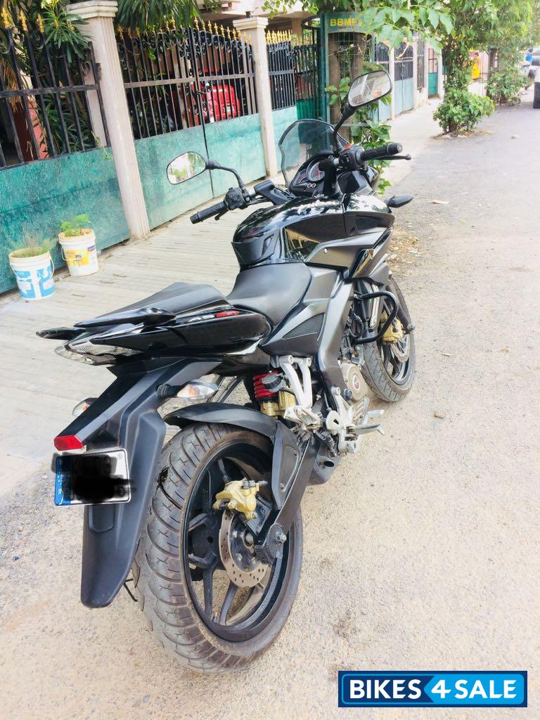 Black Bajaj Pulsar AS 200