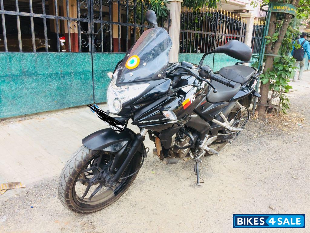Black Bajaj Pulsar AS 200