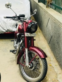 Royal Enfield Classic 350