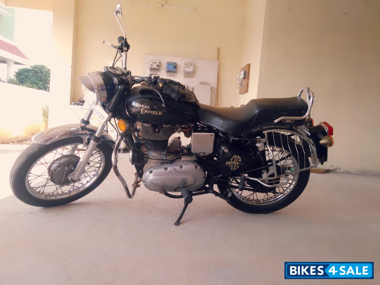 Magic Black Royal Enfield Bullet Electra