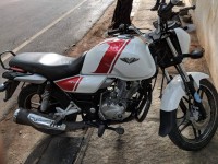 Bajaj V15 2016 Model
