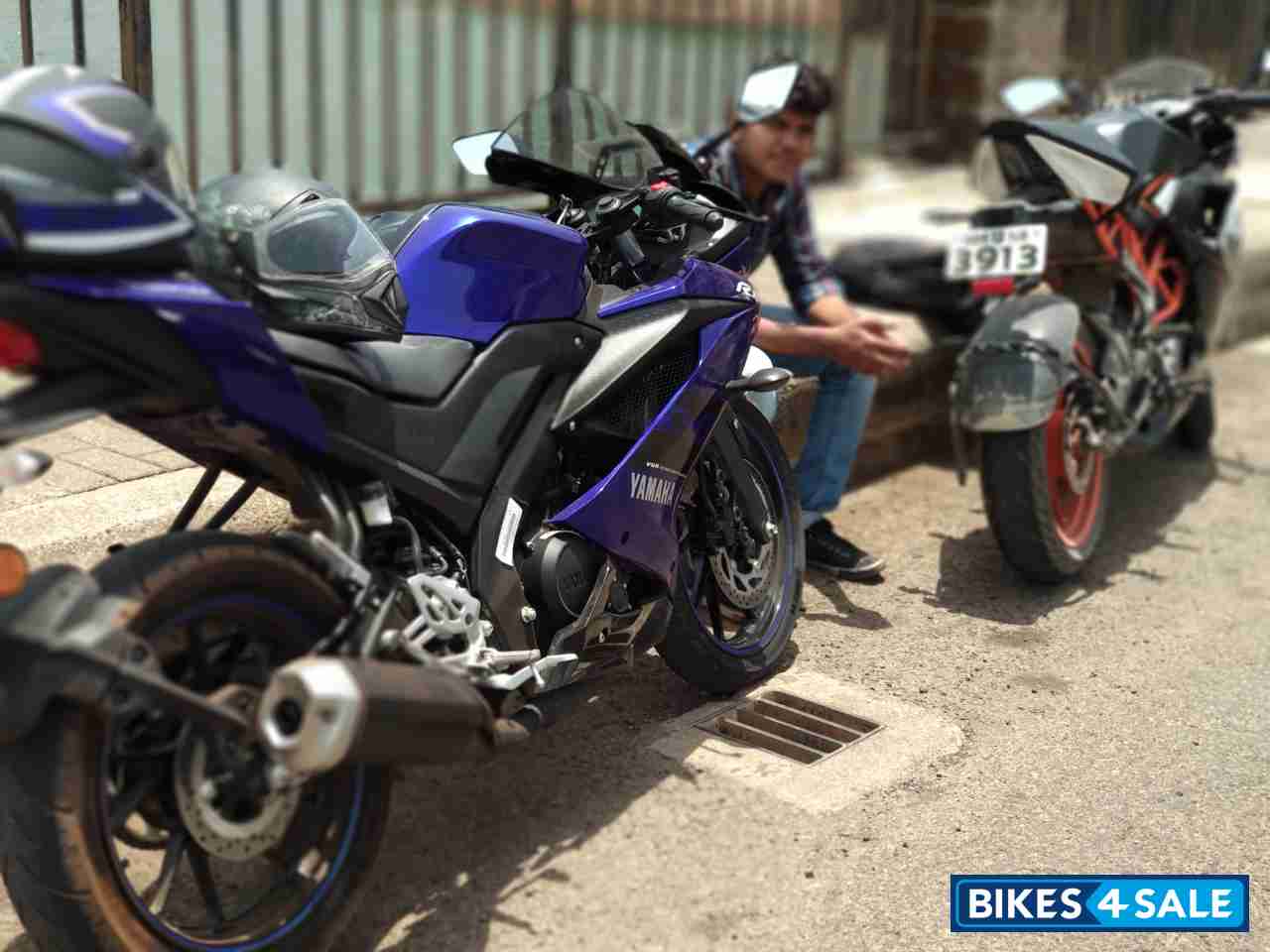 Blue Yamaha YZF R15 V3