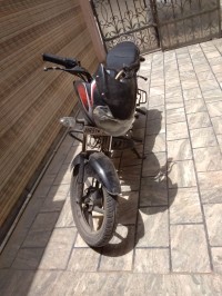 Black & Red Bajaj Discover 100 DTS-Si