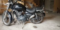 Matte Black Royal Enfield Thunderbird 350