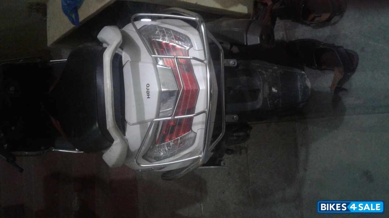 White Hero Maestro Edge