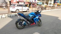 Blue Suzuki Gixxer SF