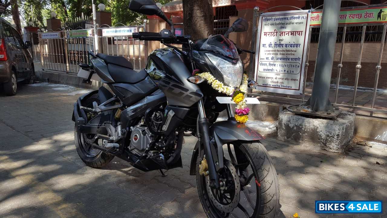Bajaj Pulsar 200 NS