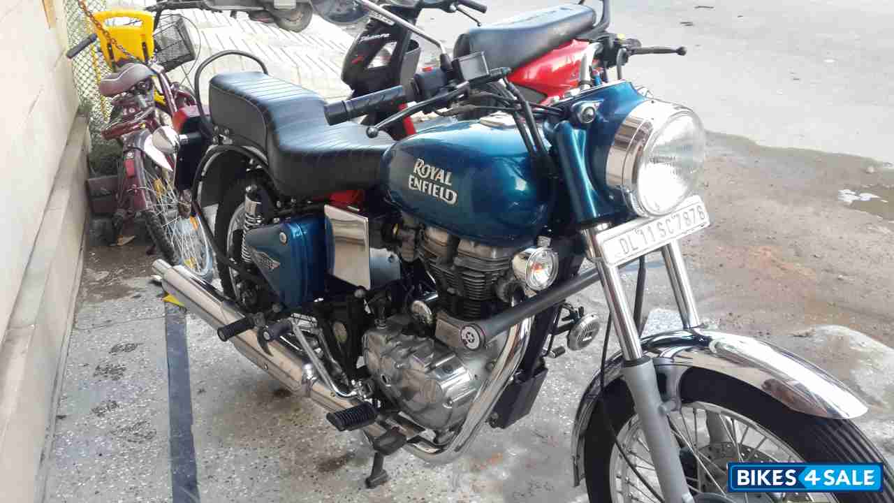 Blue Royal Enfield Bullet 350 Twinspark