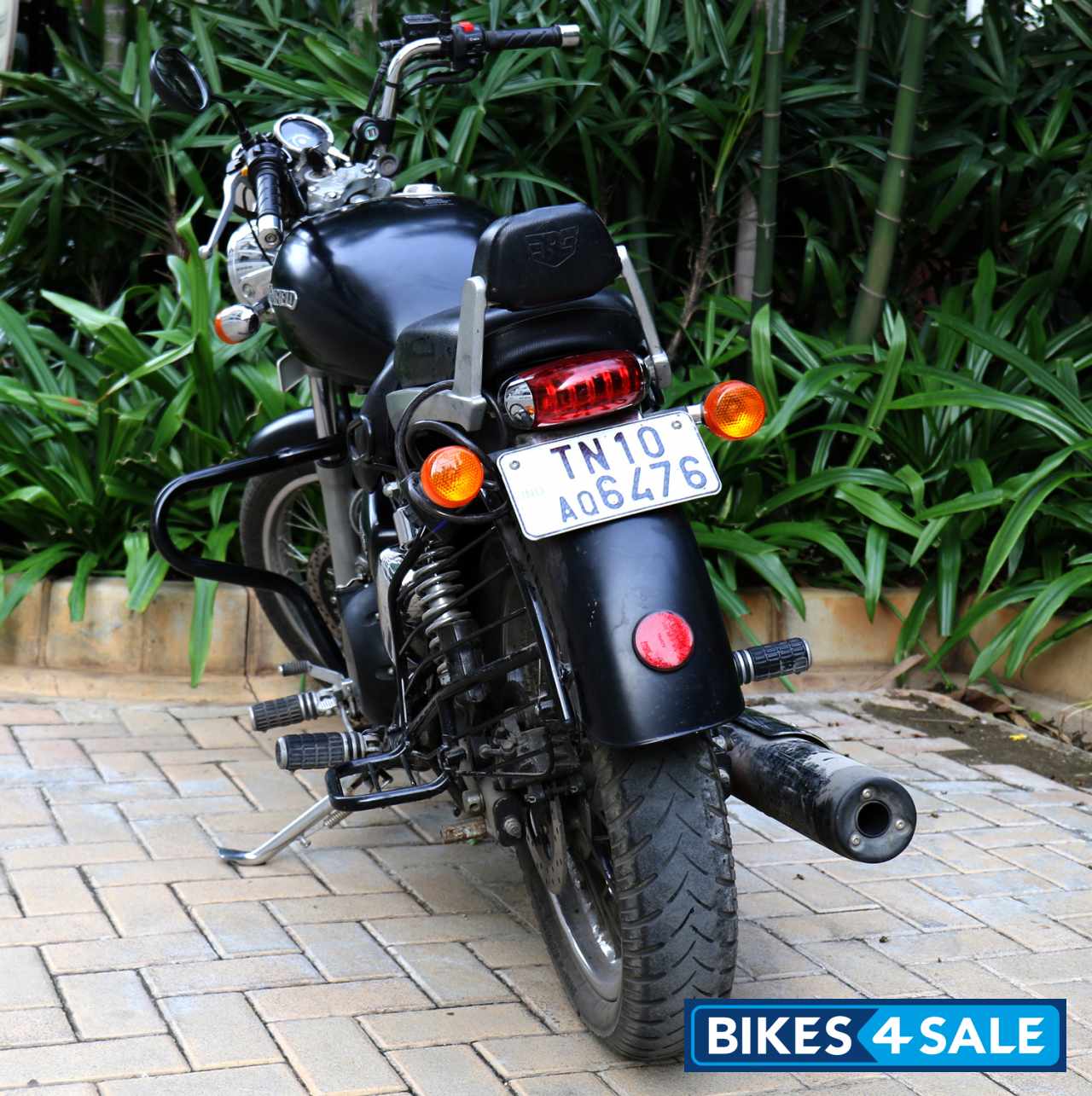 Stone Black Royal Enfield Thunderbird 500 Stone Black Royal Enfield Thunderbird 500