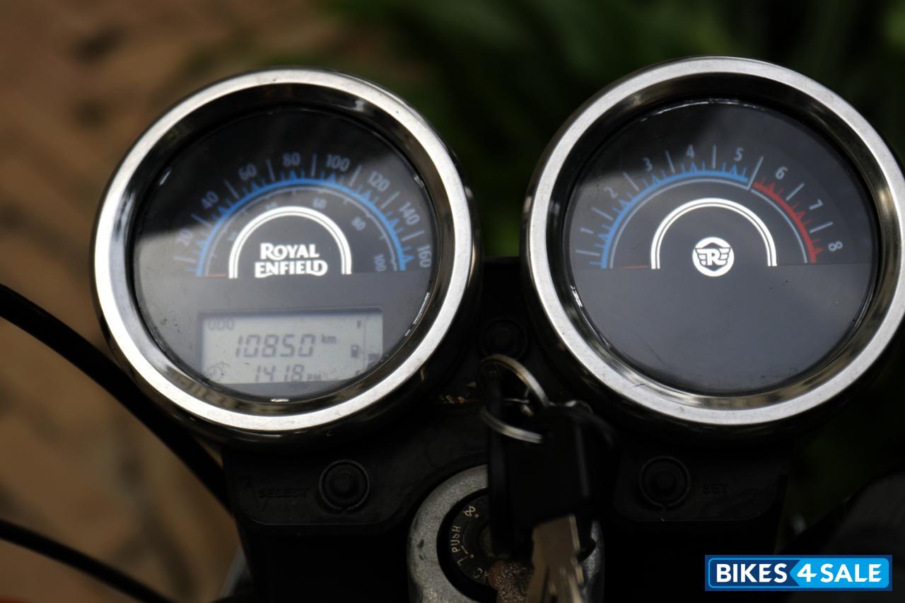 Stone Black Royal Enfield Thunderbird 500 Stone Black Royal Enfield Thunderbird 500