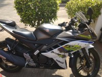 Yamaha YZF R15 V2