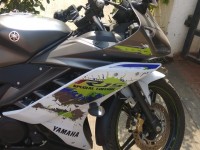 Yamaha YZF R15 V2