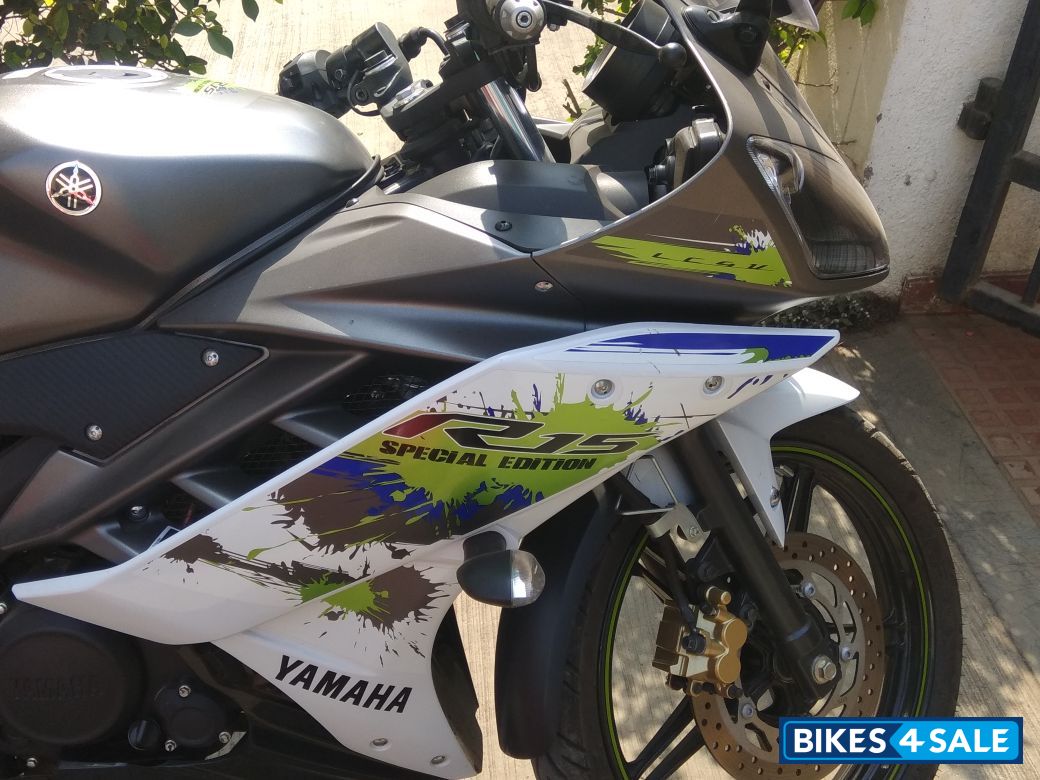Yamaha YZF R15 V2 Yamaha YZF R15 V2