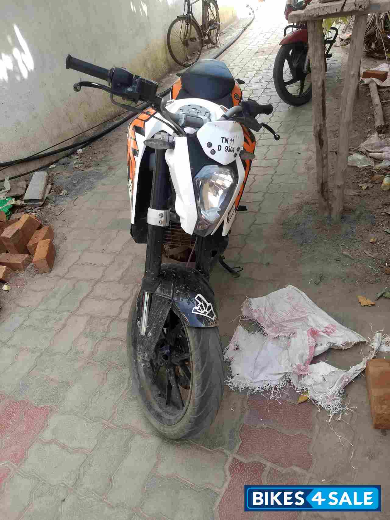 KTM Duke 200