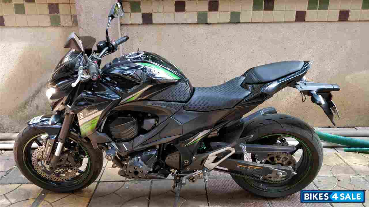 Used 2015 Model Kawasaki Z800 For Sale In Mumbai Id 171158 Green Black Colour Bikes4sale
