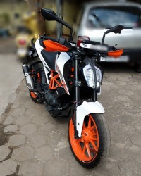 KTM Duke 390