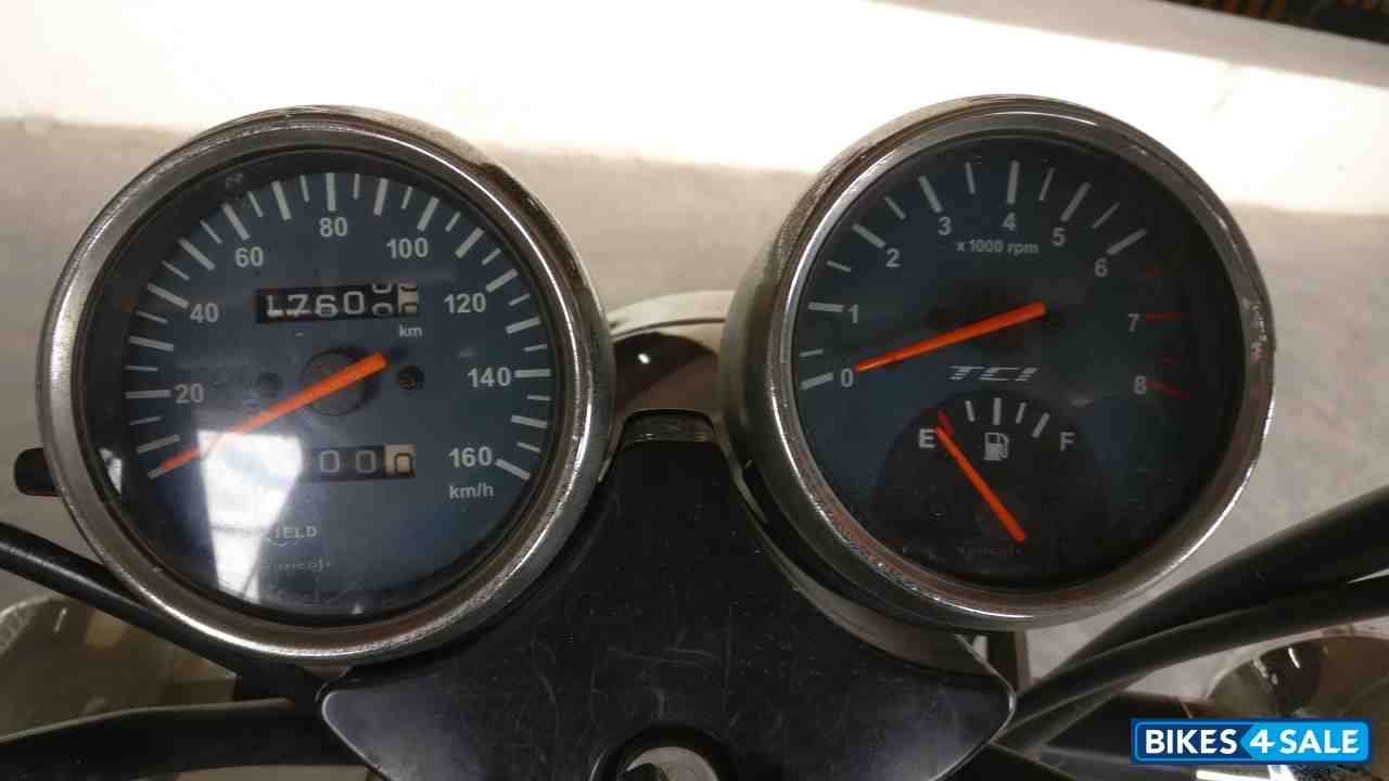 Black Royal Enfield Thunderbird TwinSpark 350