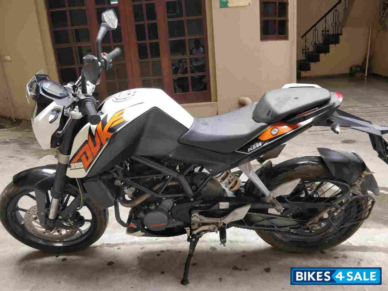 KTM Duke 200