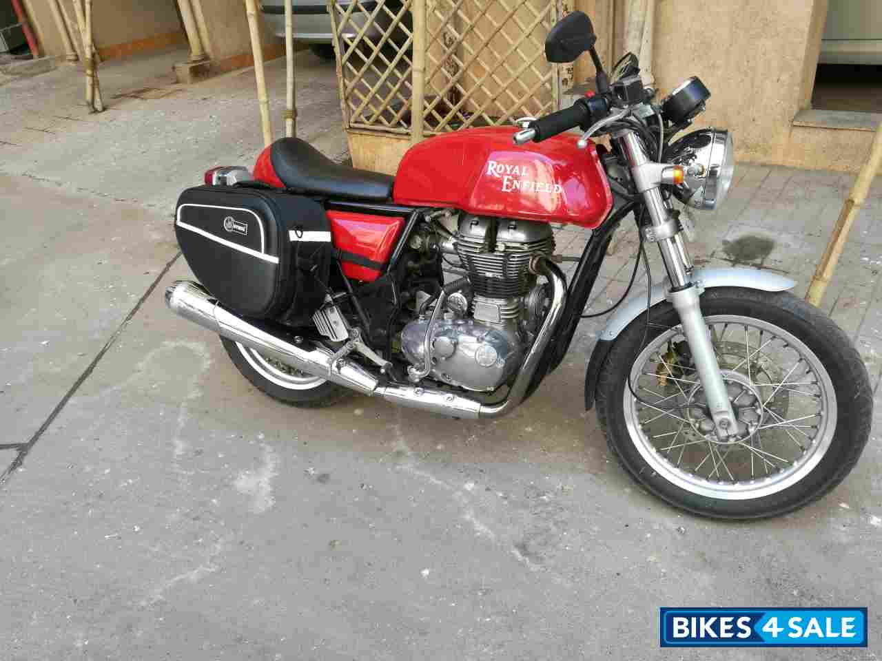 Red Royal Enfield Continental GT 535