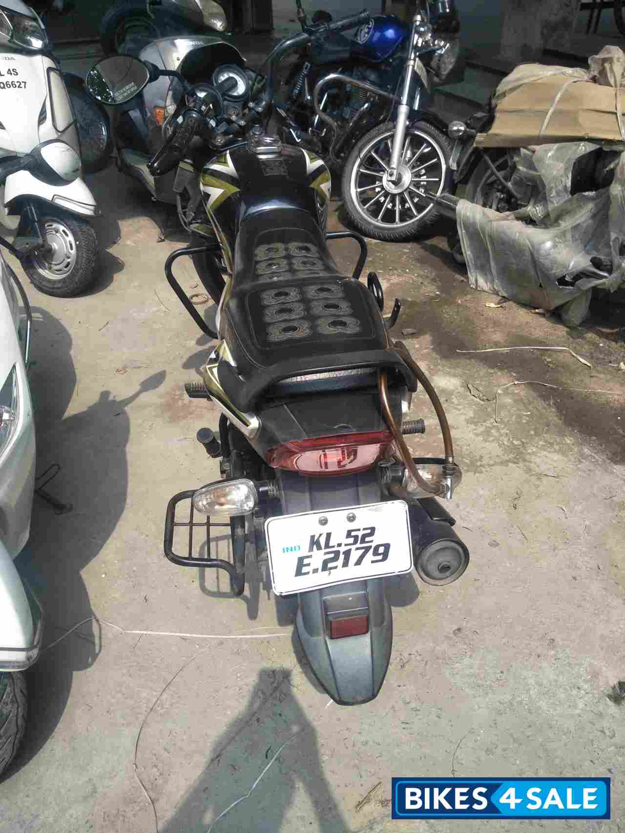 Green And Black Colour TVS Star City