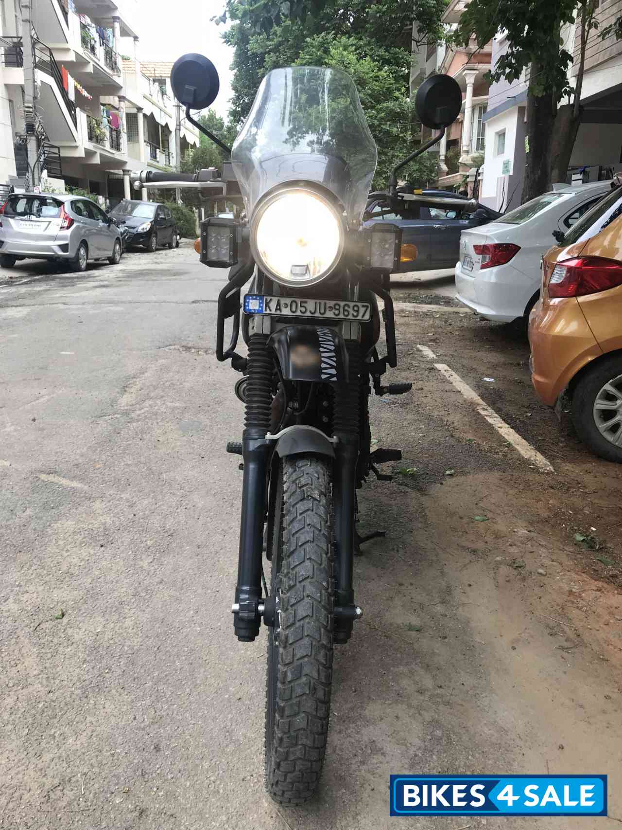Matte Granite Black Royal Enfield Himalayan