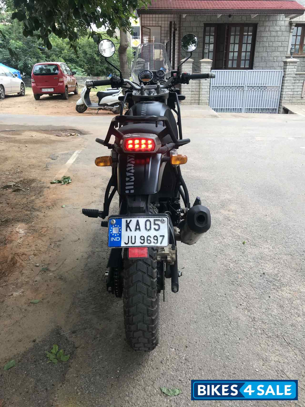 Matte Granite Black Royal Enfield Himalayan