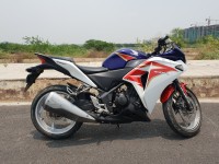 Tri Color Honda CBR 250R